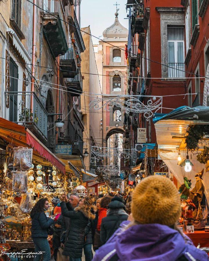 Apartment Baubo Sulla Via Dei Presepi By Napoliapartments Naples
